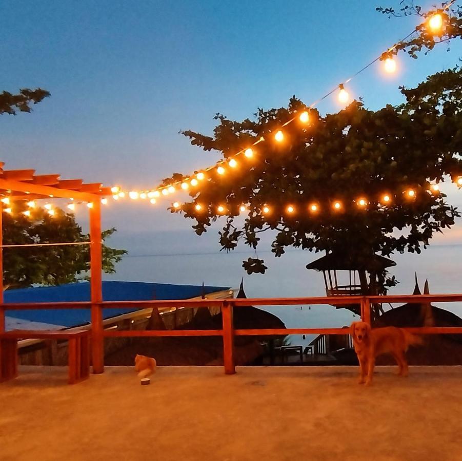 White Bada Guesthouse Siquijor Zewnętrze zdjęcie