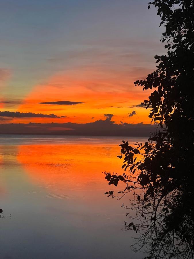 White Bada Guesthouse Siquijor Zewnętrze zdjęcie